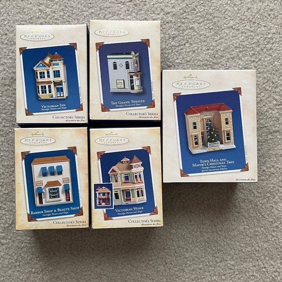 Lot 5 Hallmark Ornaments Nostalgic Houses & Shops 2002-2005 NIB Special Annivers - Picture 1 of 7